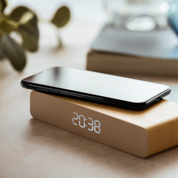 Ceas digital cu incarcator Wireless